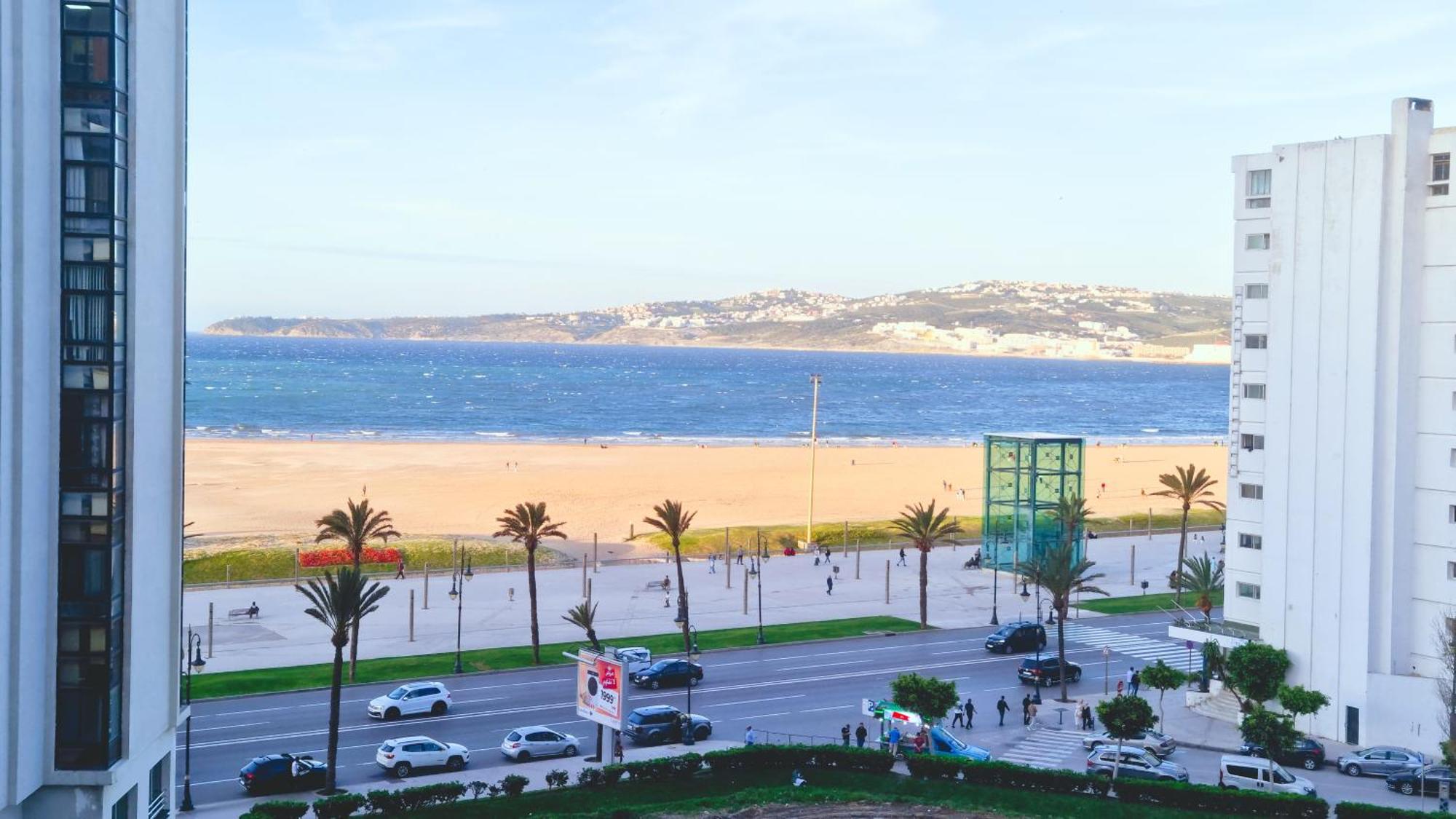Luxury Sea And Marina View Apartment Tânger Exterior foto
